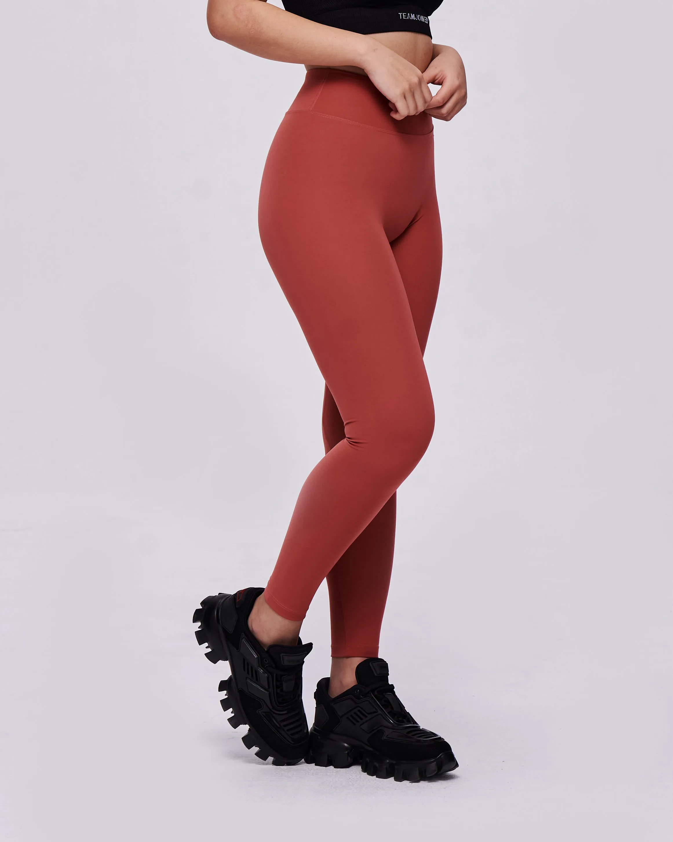 CSL High-Waisted Leggings