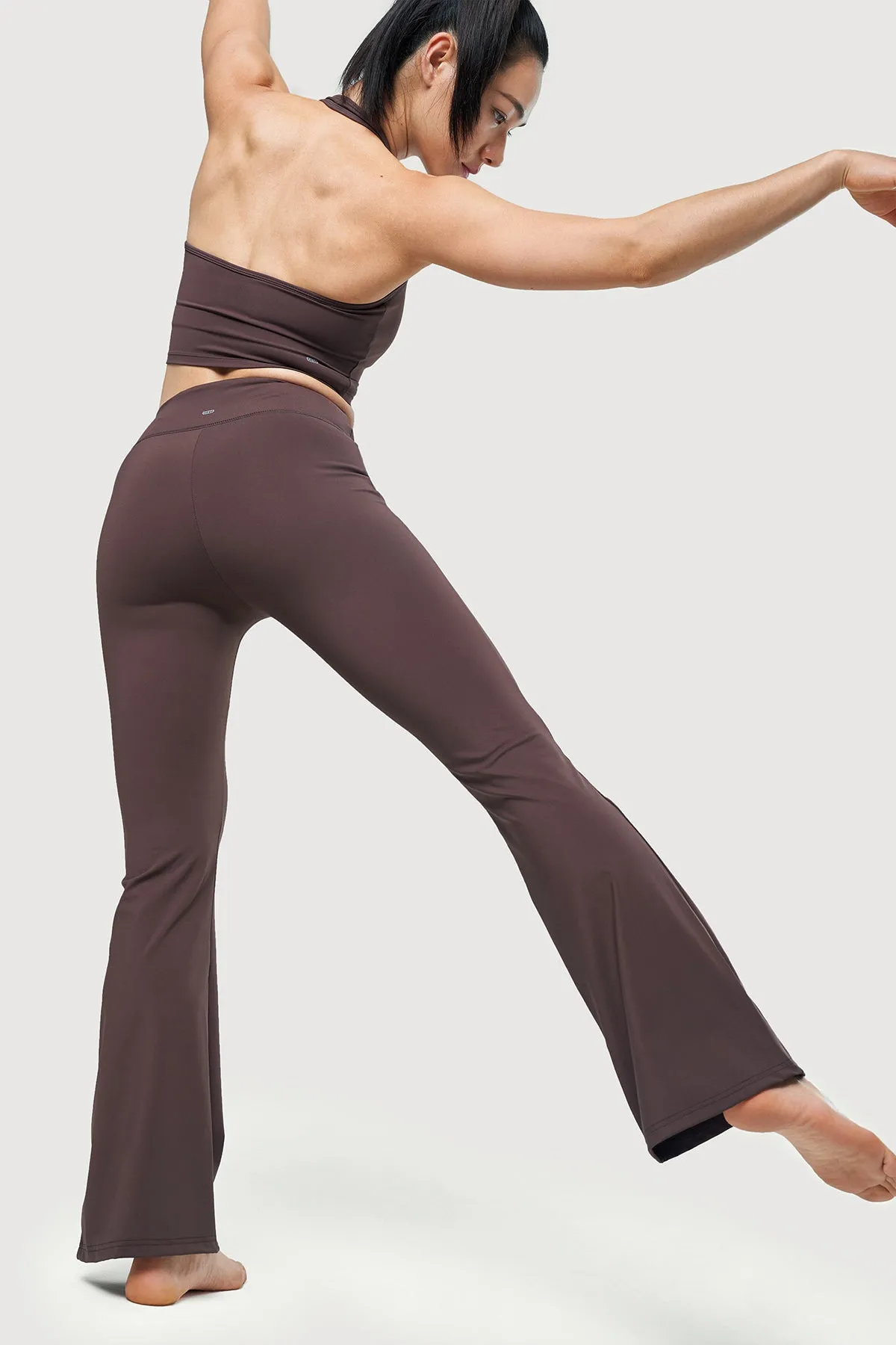 High Waist Barre Flared Legging in Super Full Length