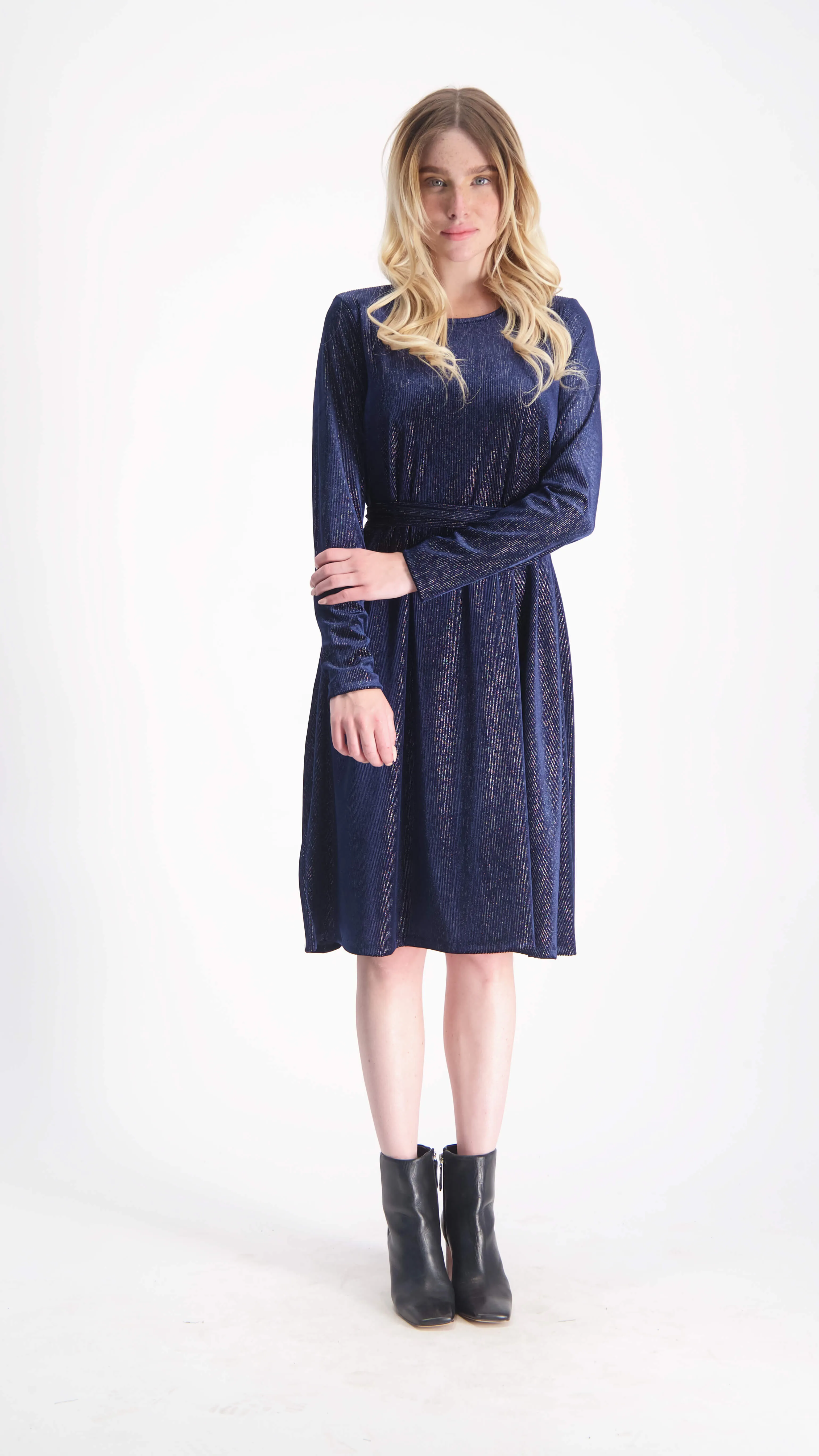 Velvet A-line Dress With Belt / Navy & Silver Line